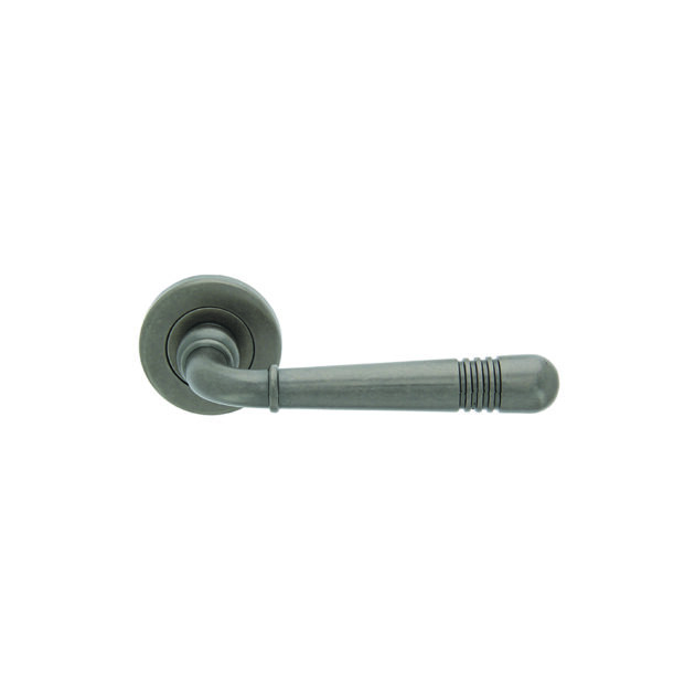 poignee-rosace-mauriac-aluminium-acier-patine-001827-5